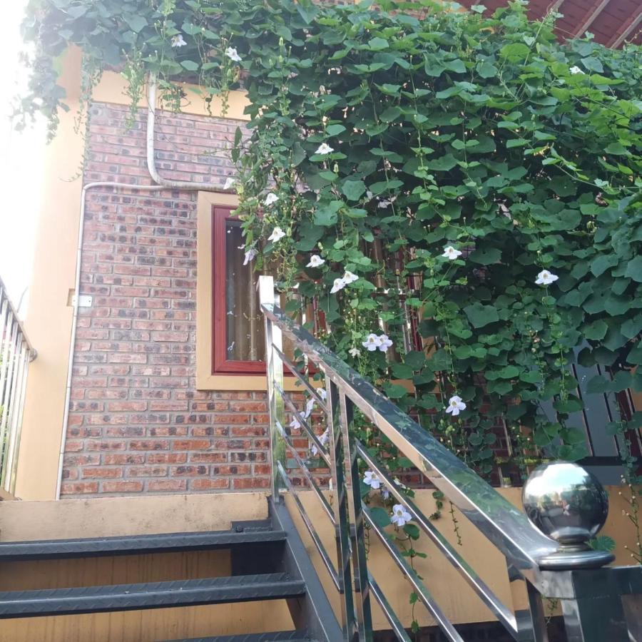 Green Space Homestay ニンビン エクステリア 写真